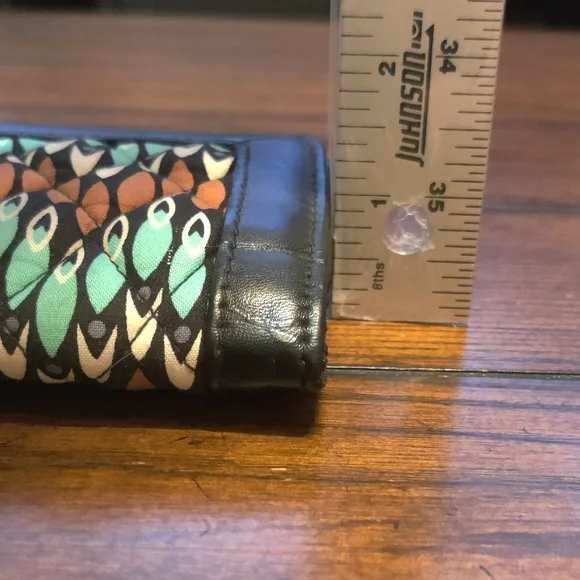 Vera Bradley Sierra Stream Magnetic Wallet Clutch Trifold - Picture 16 of 16